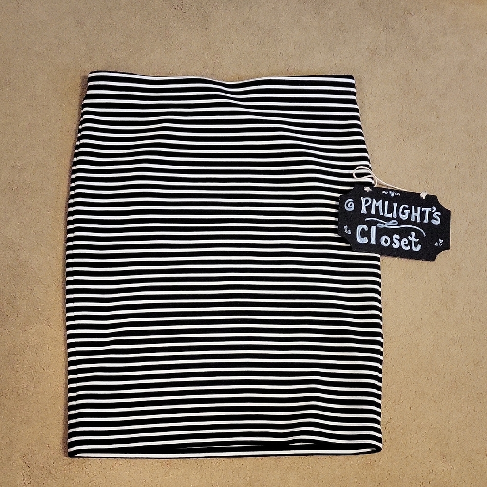Loft Black and White Striped Skirt Small